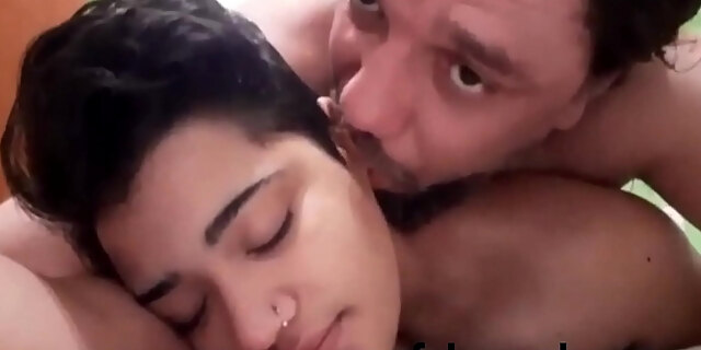 couple,doggy,face,fucking,girlfriend,indian,punjabi,pussy,
