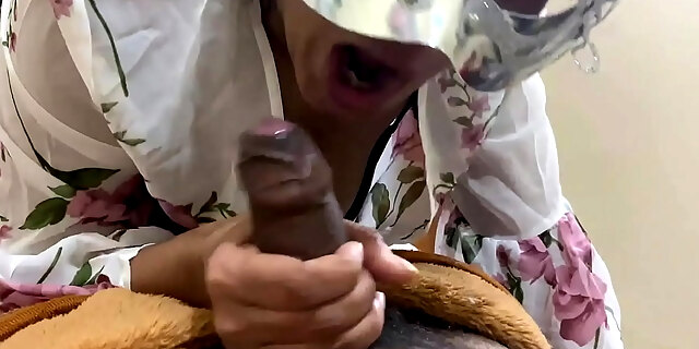 cumshot,doggystyle,huge,indian,milf,mom,