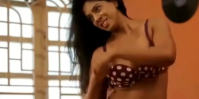 hot,indian,model,new,nude,photoshoot,